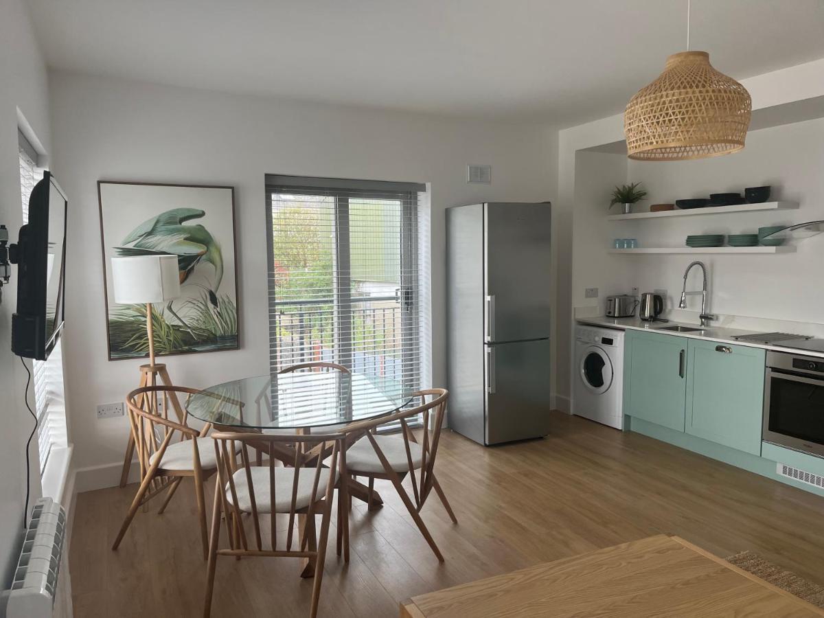 2 Bedroom Apartment Central Town Location Enniscorthy Exterior foto